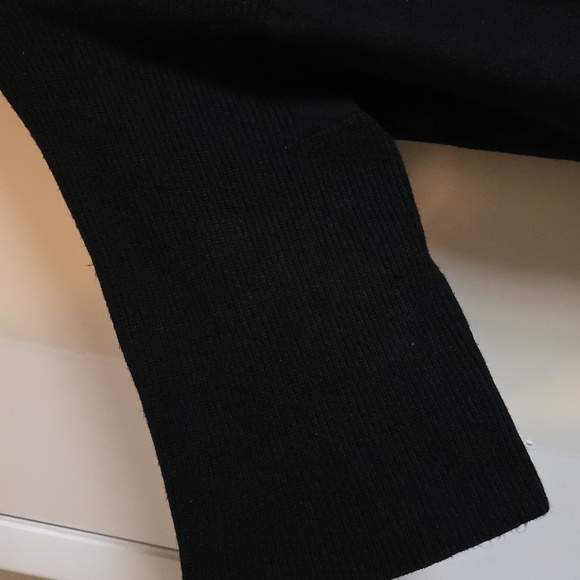 Industry Republic Clothing Black Turtleneck Sweater 1️⃣ - Picture 3 of 3